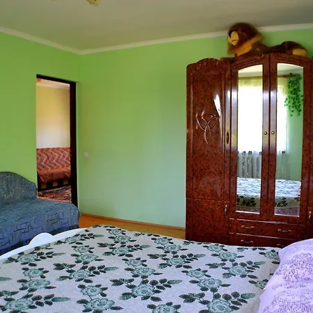 Деревянный коттедж Karpatski Prostory