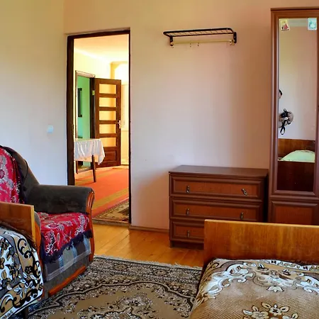 Деревянный коттедж Karpatski Prostory