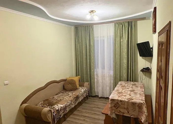 Karpatski Prostory Orman Evi *